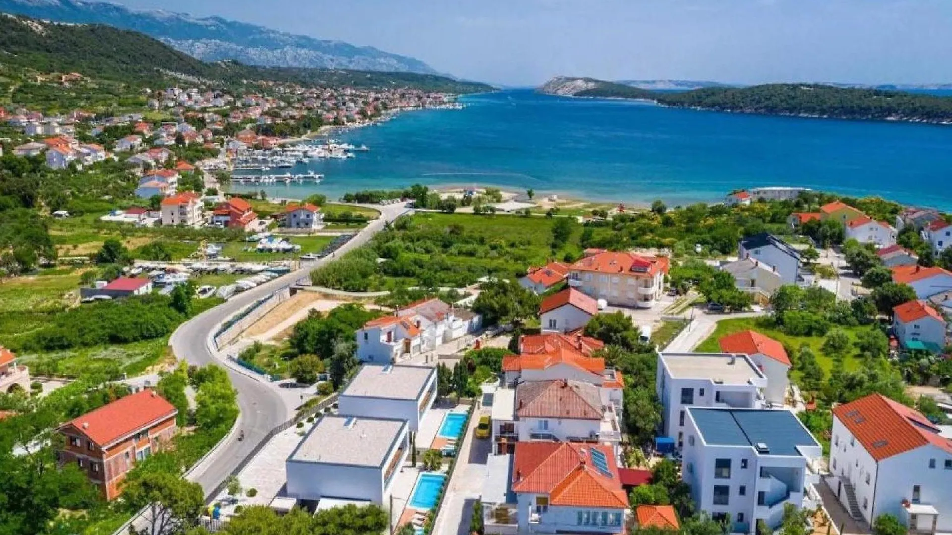 Villa Omega - Four Bedroom Villa With Swimming Pool Rab Town 0*,